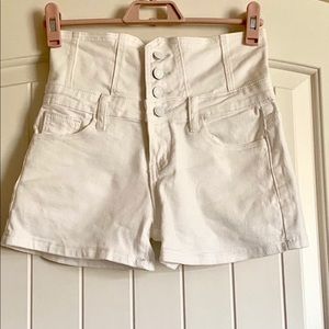 Shorts size 26